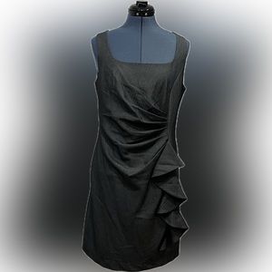 Monroe & Main sleeveless gray dress